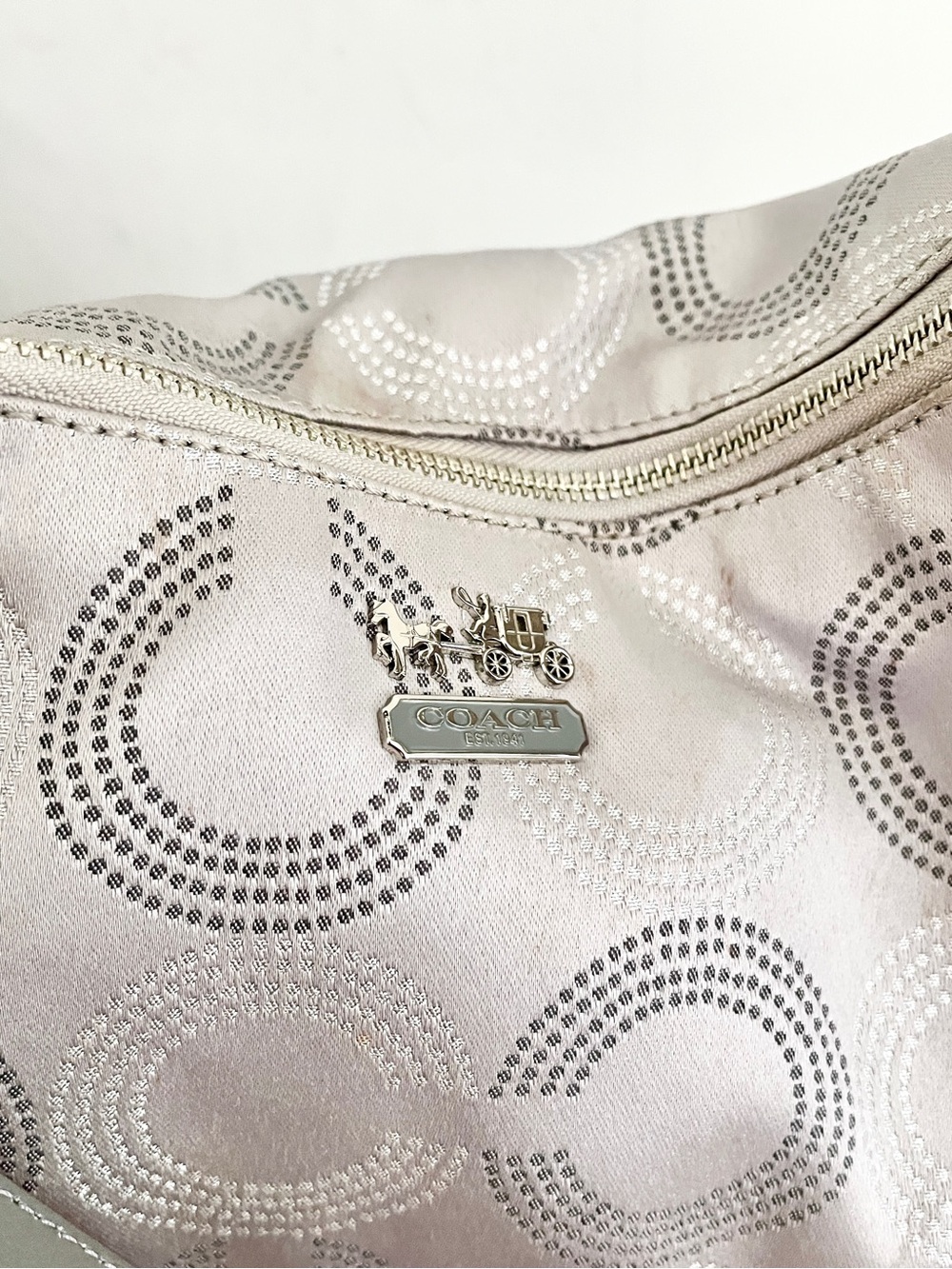 Coach Silver Jacquard Grey Leather ‘Madison Dotted Op Art’ Hobo Satchel - Picture 6 of 9